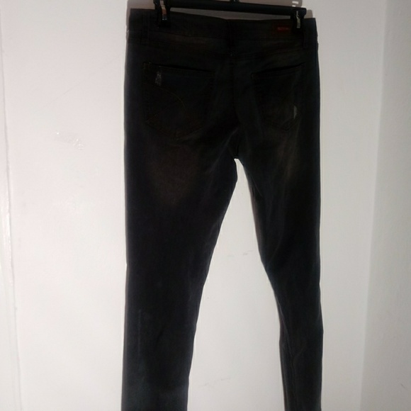 RED JEANS NYC - Picture 6 of 6